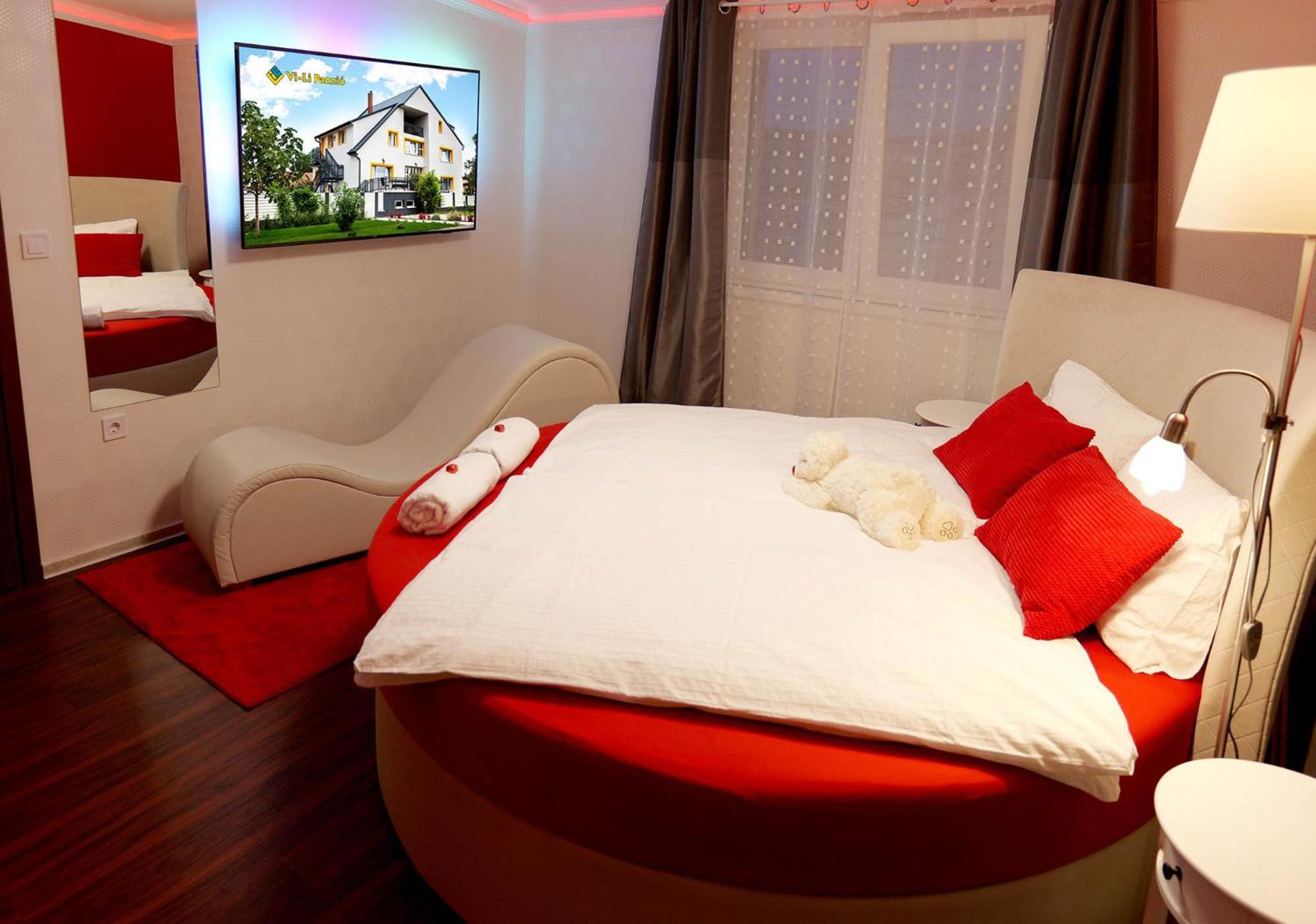 Vi-Li Panzio Bed and Breakfast Maklár Buitenkant foto