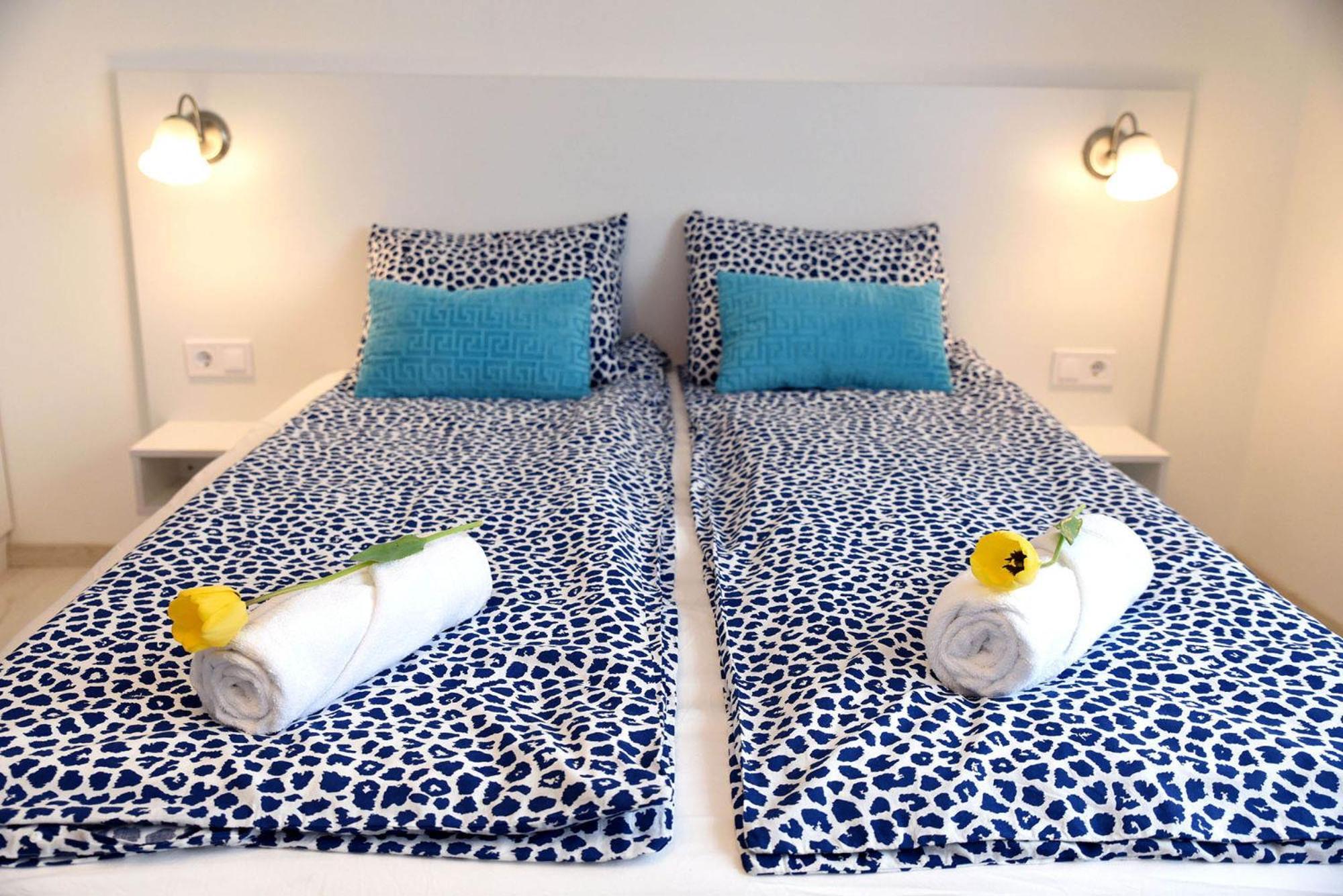 Vi-Li Panzio Bed and Breakfast Maklár Buitenkant foto