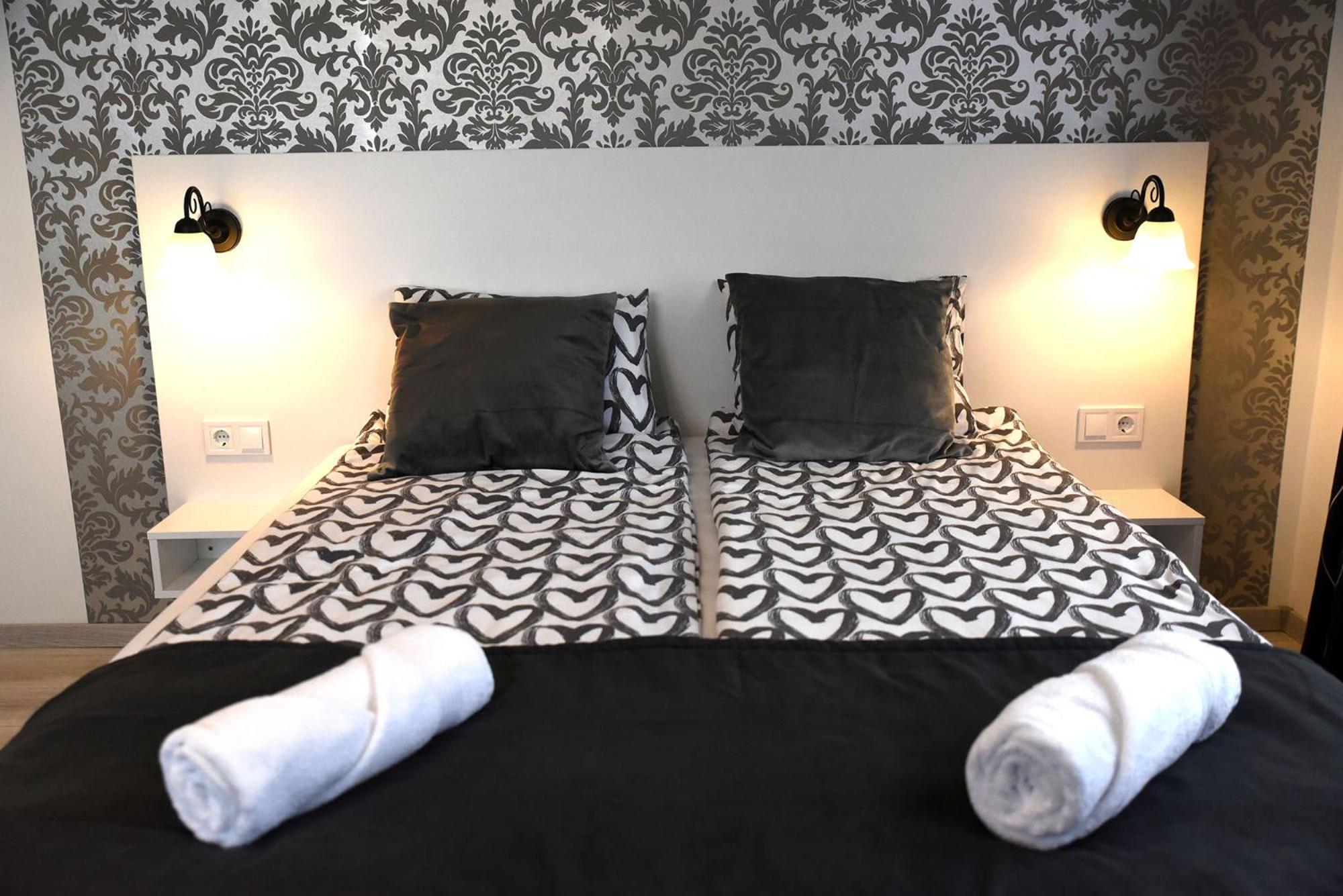 Vi-Li Panzio Bed and Breakfast Maklár Buitenkant foto
