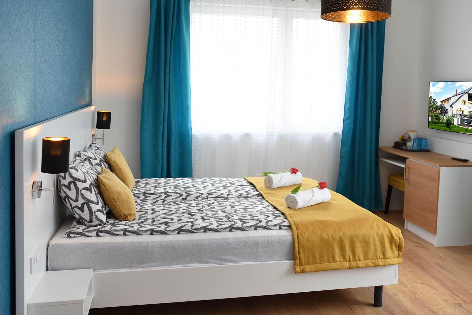 Vi-Li Panzio Bed and Breakfast Maklár Buitenkant foto